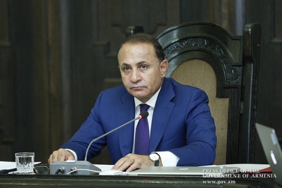 Հովիկ Աբրահամյանի տեղը տեսնում են ՀՀԿ-ում