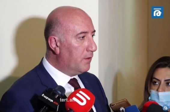 ՊՆ-ն ոչինչ չի թաքցնում, ինչը հնարավոր է հանրայնացնել, հանրայնացնում է. մեր երկիրն իր չափով, մարդկանց ակտիվությամբ այնպիսին է, որ հնարավոր էլ չէ որևէ բան թաքցնել. պաշտպանության փոխնախախար