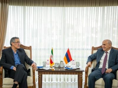 Իրանցի գործարարները դրվատանքի խոսքեր են հնչեցրել Արտաշես Թումանյանի և դեսպանության հասցեին