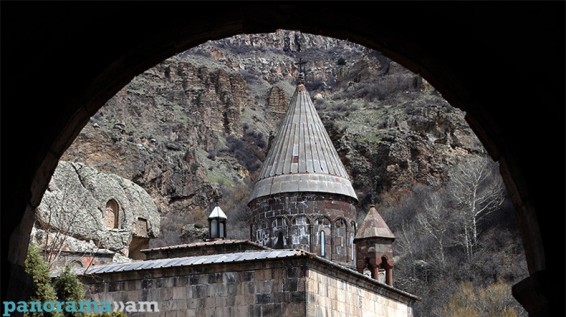 Հայ առաքելական եկեղեցին նշում է Ս. Անդրեաս և Ս. Փիլիպպոս առաքյալների հիշատակի օրը