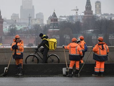 Мигрантам в России выдадут чипы с отпечатками пальцев