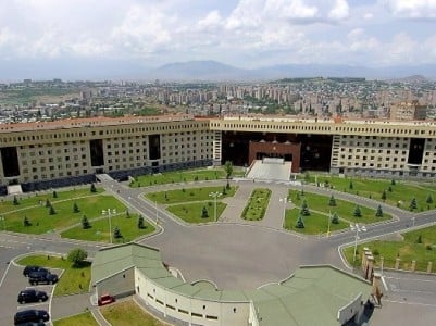 Ադրբեջանական զինուժն արեւելյան ուղղությամբ հրետանային միջոցներ եւ ԱԹՍ-ներ է կիրառել․ կա 3 վիրավոր․ ՊՆ