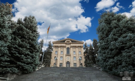 ԱԺ-ում շարունակվում է նոր օմբուդսմենի ընտրության հարցի քննարկումը (ուղիղ)