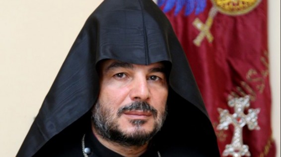 Մեր նվիրյալ զինվորները մահու չափ սիրեցին մեր երկիրը. Արցախի թեմի առաջնորդ