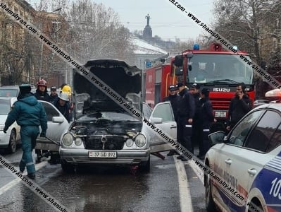 Արտակարգ դեպք՝ Երևանում. հրդեհ է բռնկվել Mercedes-ում, օպերատիվ են գործել հրշեջ-փրկարարներն ու պարեկները