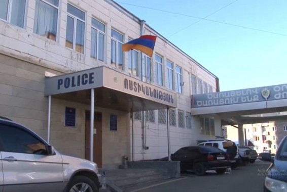 Սուպերմարկետի մենեջերը քաղցրավենիք գողացած անչափահաս աղջիկների ծնողներից 1000 դոլար է պահանջել