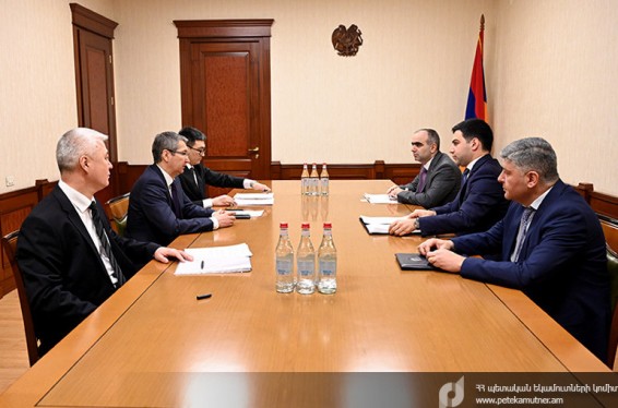 ՊԵԿ նախագահն ու ՀՀ-ում Ղազախստանի դեսպանը քննարկել են մաքսային և հարկային ոլորտներում երկկողմ փոխգործակցության հարցեր