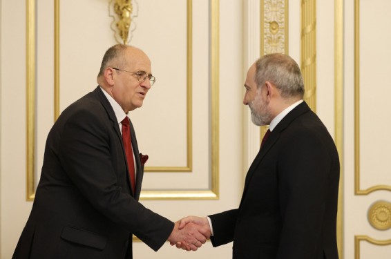 Փաշինյանն ընդունել է ԵԱՀԿ գործող նախագահ, Լեհաստանի ԱԳ նախարար Զբիգնև Ռաուին