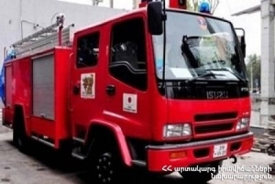 Երևանի Շիրակի փողոցում գործող թղթի արտադրամասում այրվել է 500-600 տոննա հումք