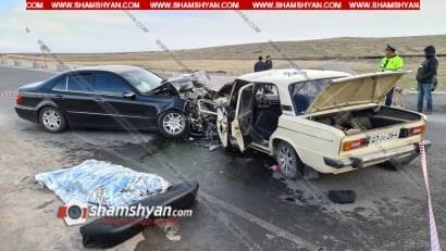 Խոշոր ու ողբերգական ավտովթար Արագածոտնի մարզում. ճակատ-ճակատի բախվել են Mercedes-ն ու 06-ը. կա 1 զոհ, 5 վիրավոր