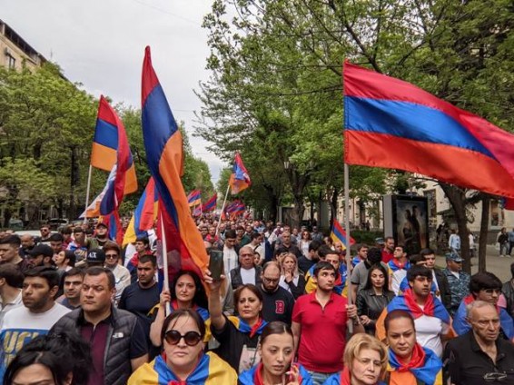 Մեկնարկել է «Դիմադրություն» շարժման երթը (ուղիղ)
