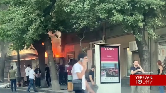 Հրդեհ՝ Աբովյան փողոցում