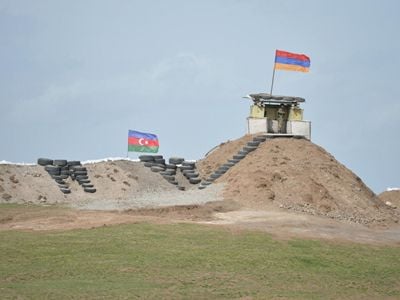 «Интерфакс»: Эксперты в Москве обсудили урегулирование армяно-азербайджанских отношений