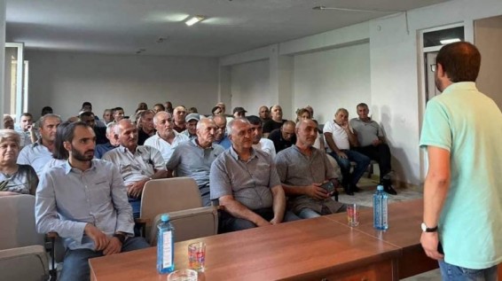 ՀՅԴ ԳՄ անդամները և «Հայաստան» դաշինքի պատգամավորները մարզային հանդիպումներ են ունեցել