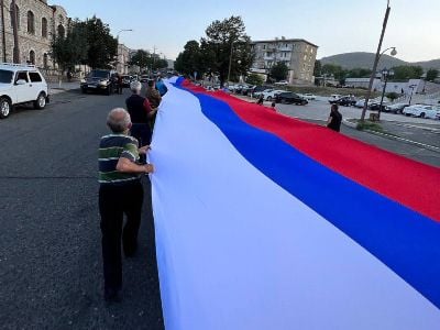 В Нагорно-Карабахской Республике прошла масштабная пророссийская акция