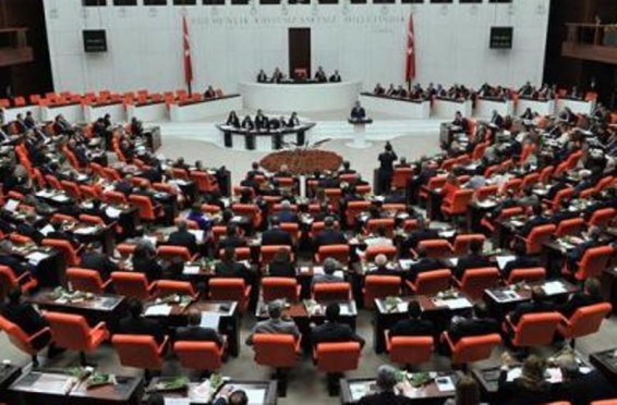 Թուրքիայի խորհրդարանը հաստատել է ԱԴ ռեժիմը եւս 90 օրով երկարացնելու որոշումը