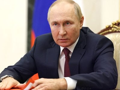 Путин надеется на продвижение в урегулировании в Карабахе на саммите