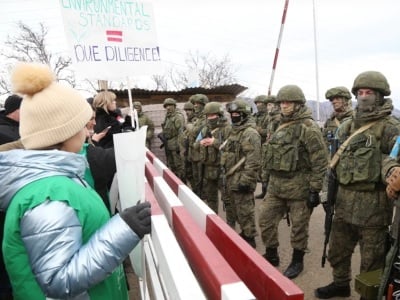 Азербайджанский депутат прояснил: «Акция» в Лачинском коридоре направлена против российских миротворцев