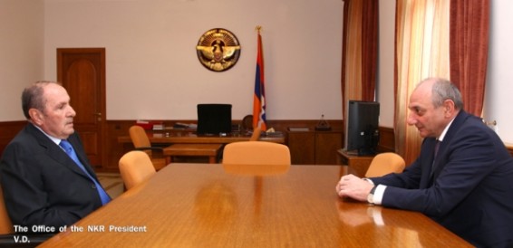 ԼՂ նախագահ Բակո Սահակյանը հանդիպեց ՀՀ առաջին Նախագահ Լեւոն Տեր-Պետրոսյանի հետ