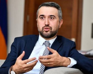 «Ժողովուրդ». ԿԳՄՍ փոխնախարարի հովանու ներքո Գեղարվեստի ակադեմիայում պաշտոնեական կեղծիքով ընտրություն է եղել