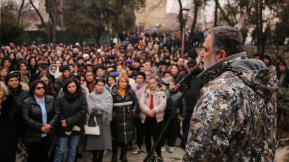 Рубен Варданян: В сложившихся чрезвычайных условиях эффективная обратная связь и прямой диалог с жителями крайне важны