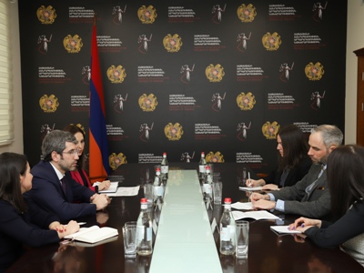 Գրիգոր Մինասյանը Չեխիայի դեսպանի հետ քննարկել է դատական եւ իրավական բարեփոխումների ընթացքը