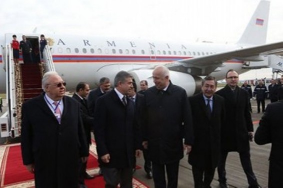 Կարեն Կարապետյանը ժամանել է Մինսկ