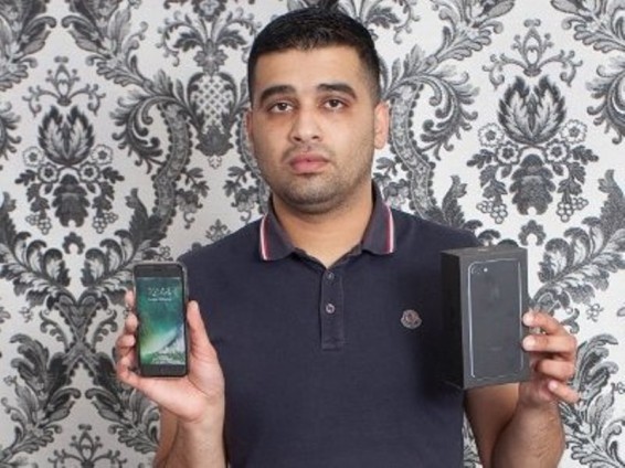 Apple-ի աշխատակիցները բրիտանացուն Հուսեյնի հետ են շփոթել եւ նրան փողը չեն վերադարձրե