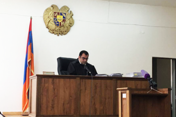 Կուրսանտ Հայկազ Բարսեղյանի սպանության գործով 2 ամբաստանյալի ինքնազգացողությունը վատացել է. դատարանը շտապօգնություն է կանչել