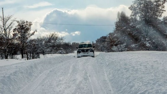 Движение на ряде дорог Армении закрыто или затруднено – сводка МВД