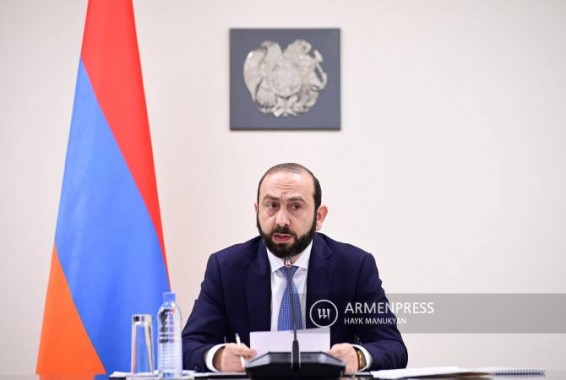 Միրզոյանը չի բացառում ականապատ դաշտերի վերաբերյալ նոր տեղեկատվության փոխանցումն Ադրբեջանին