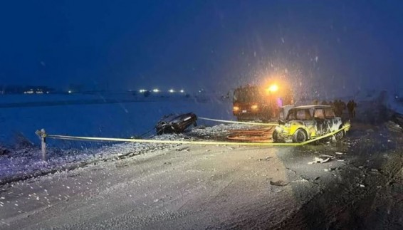 Крупная авария с пожаром в Сюнике: спасатели обнаружили 4 обгоревших тела