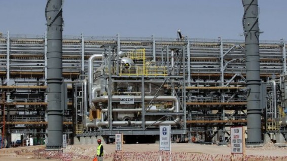 Министр нефти Египта неожиданно посетил недружественный Иран