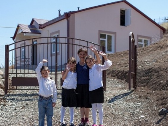 «Հայաստան» հիմնադրամն առանձնատներ է կառուցում Արցախի բազմազավակ ընտանիքների համար