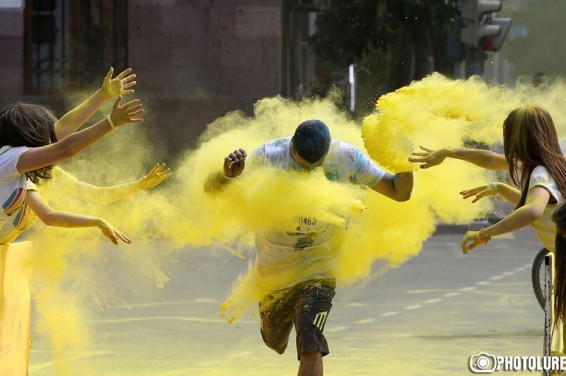 YEREVAN COLOR RUN «пробежит» по центру столицы, движение транспорта будет перекрыто