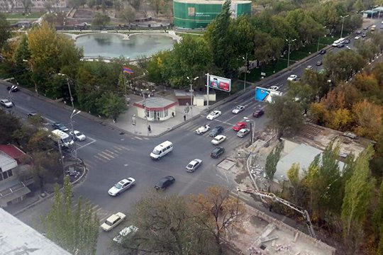 Երևանի Հալաբյան և Մարգարյան փողոցների խաչմերուկում կկատարվի երթևեկության փոփոխություն