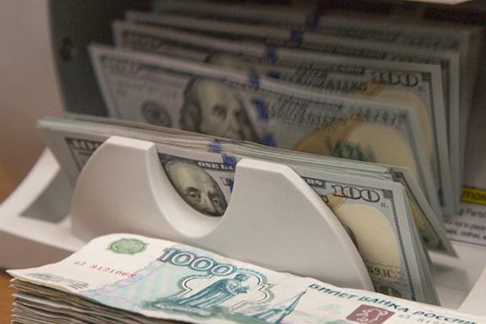 Դոլարի փոխարժեքը երեք ամսվա ընթացքում առաջին անգամ գերազանցել է 66 ռուբլին