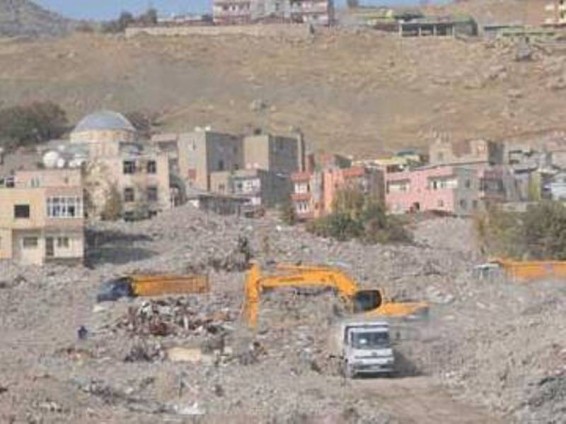 Թուրքիայի քրդաբնակ Շրնաքում փողոց դուրս գալու արգելքը մասնակի հանվել է