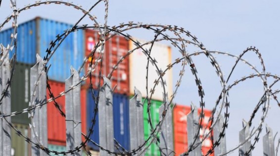 Судно с гуманитарной помощью для Газы тонет у берегов Мальты после атаки БПЛА