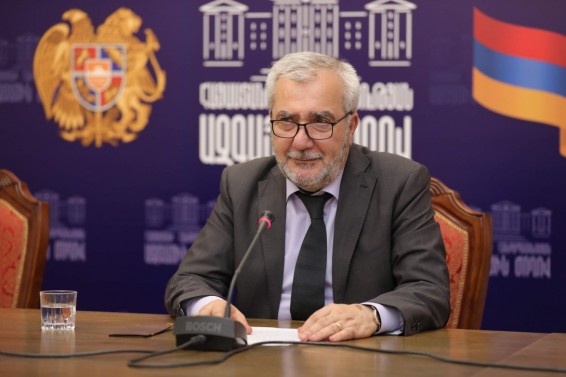 Լրագրողին վիրավորած Անդրանիկ Քոչարյանի վարքը քննության առարկա չի դառնա. ՔՊ-ն դեմ է
