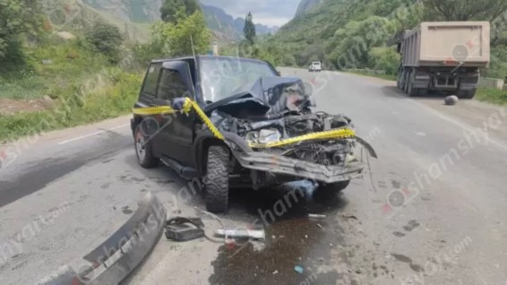 Կապան-Քաջարան ճանապարհին բախվել են «MAN»-ը և «Suzuki»-ին․ վերջինի վարորդը տեղափոխվել է հիվանդանոց