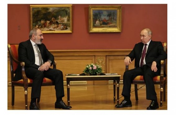 Путин поздравил Пашиняна с Днем ЕАЭС