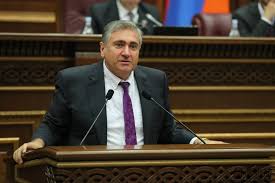 Փաշինյանի գրառումն անհարգալից լինելուց բացի, պարզ խուլիգանություն է, իրավապահները մեղմ գրառումների հետևից են գնում. Խաչատրյան
