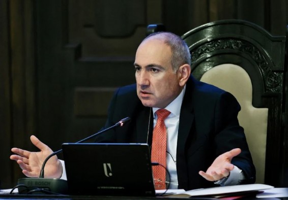 Пашинян считает, что после адских событий перед Арменией открылись 