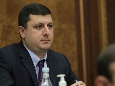 Իշխանությունը շարժվում է դեպի հետ սկզբունքով, որը ԶՈւ-ն տասնամյակներով հետ շպրտելու բանաձևն է. Աբրահամյան