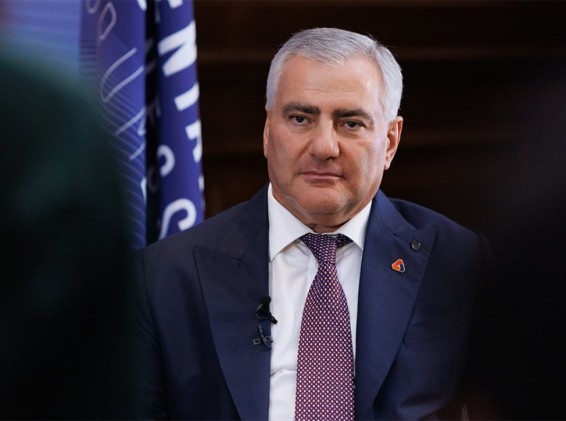 Ուզում եմ պարզաբանել, թե ինչը կամ ովքեր են փոքրիկ խմբակը. ՔՊ-ի անդաստիարակ, հարգանք չունեցող թևն է, որը պատրաստ է հոշոտել երկրի բոլոր արժեքները. Սամվել Կարապետյան