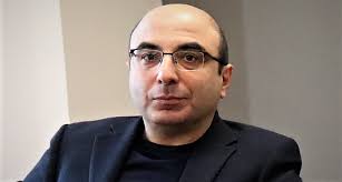 Մի ամբողջ ազգ հետևում է, թե Նիկոլը երբ ինչ կասի կամ կանի. Վահե Հովհաննիսյան