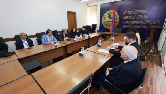 Симонян и Собхани обсудили пересмотр тарифов при транзите грузов Иран-Армения