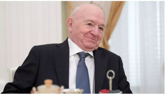 Легенда футбола Никита Симонян тоже внесен в украинскую базу 