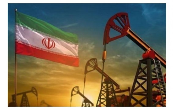 Иран объявил об открытии новых запасов нефти и газа